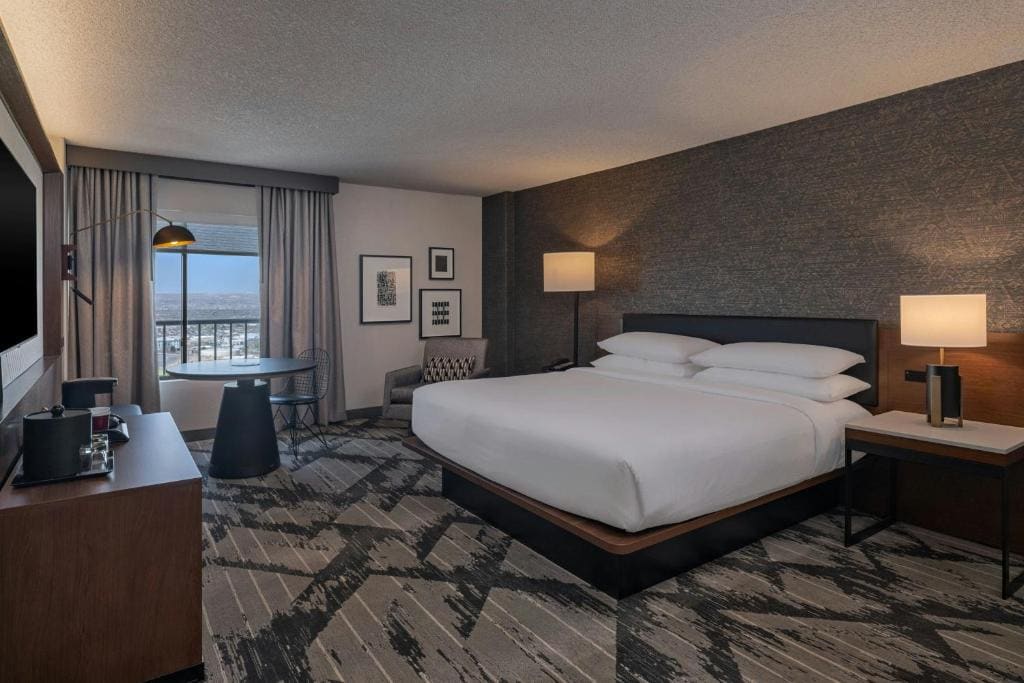 King Room room - Image 1