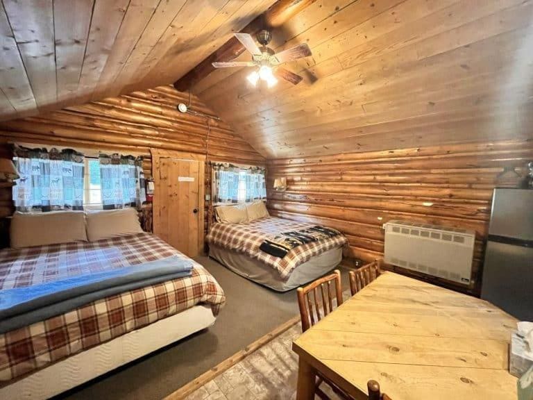 Cottage room - Image 1