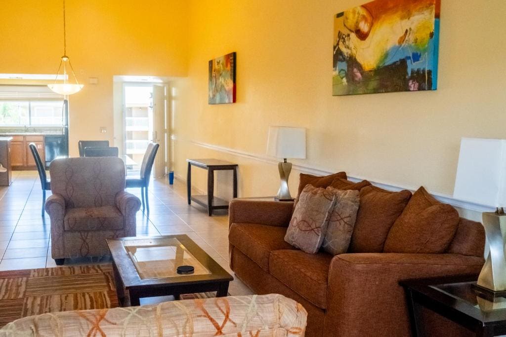 One-Bedroom Apartment room - Image 3