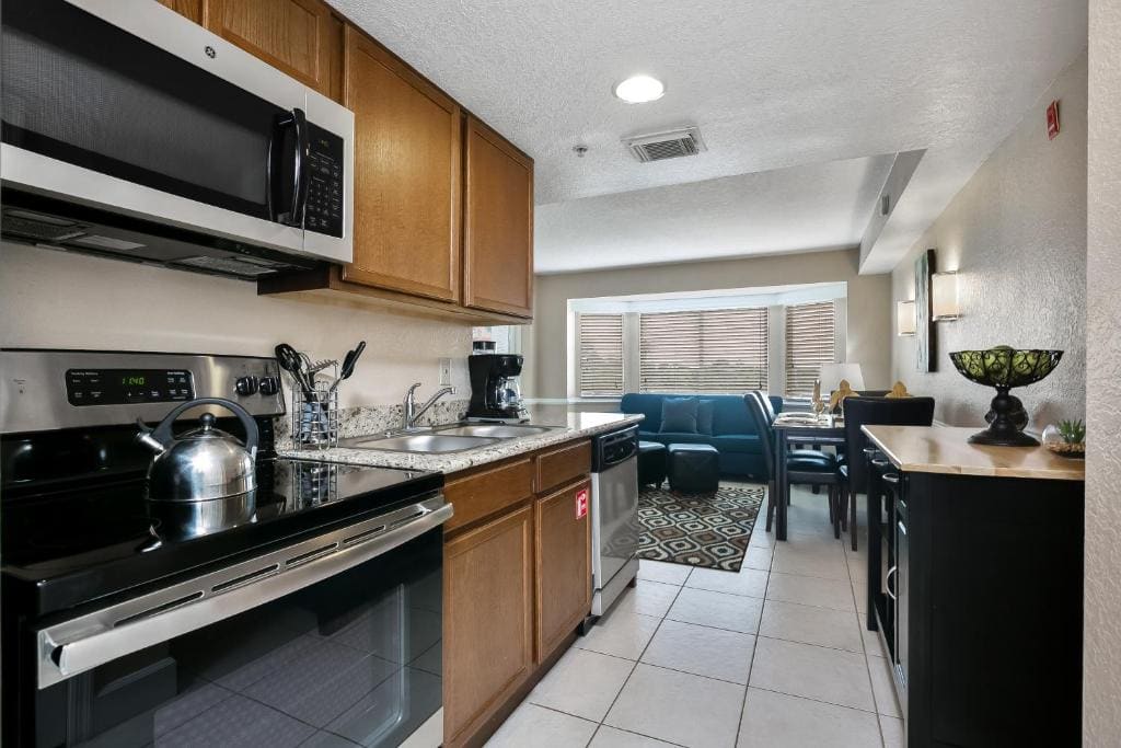 Studio Apartment room - Image 1