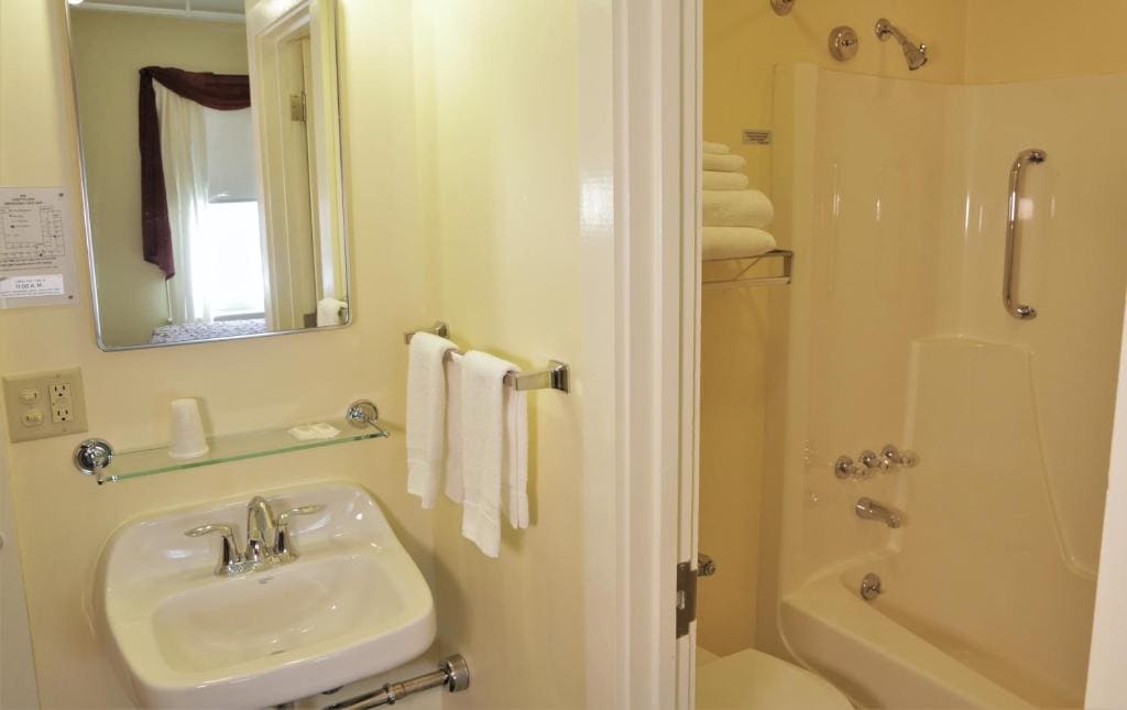 Double or Twin Room room - Image 1