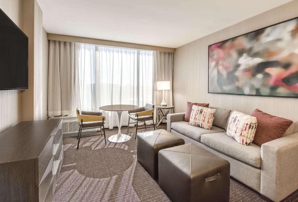 Suite room - Image 2