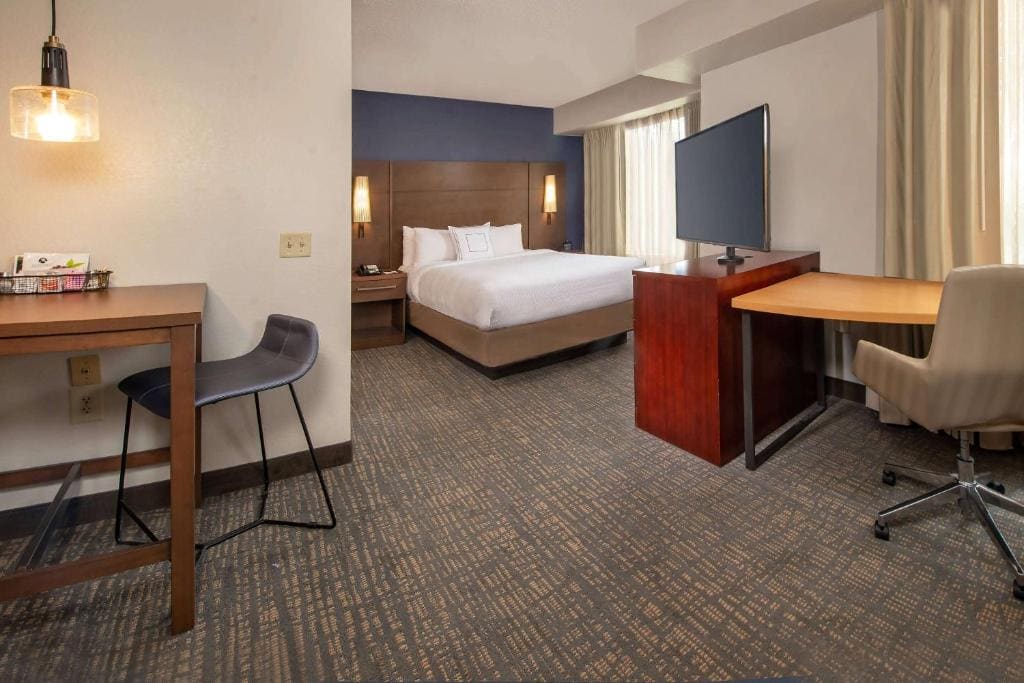 Studio Suite Queen room - Image 1
