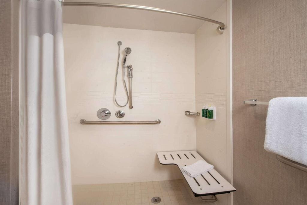 Mobility Accessible Studio Suite Queen Roll-In Shower room - Image 1