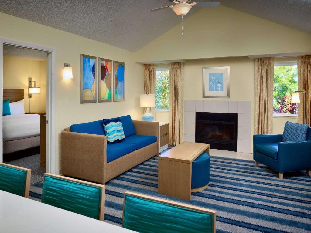 Apartment room - Image 2