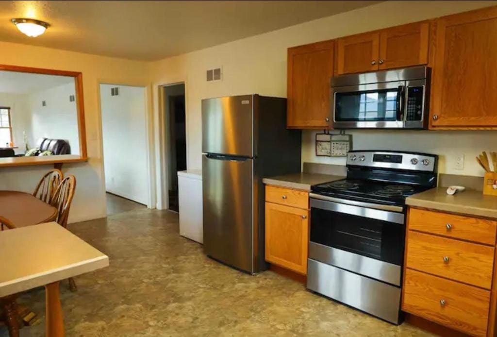 Three-Bedroom House room - Image 3