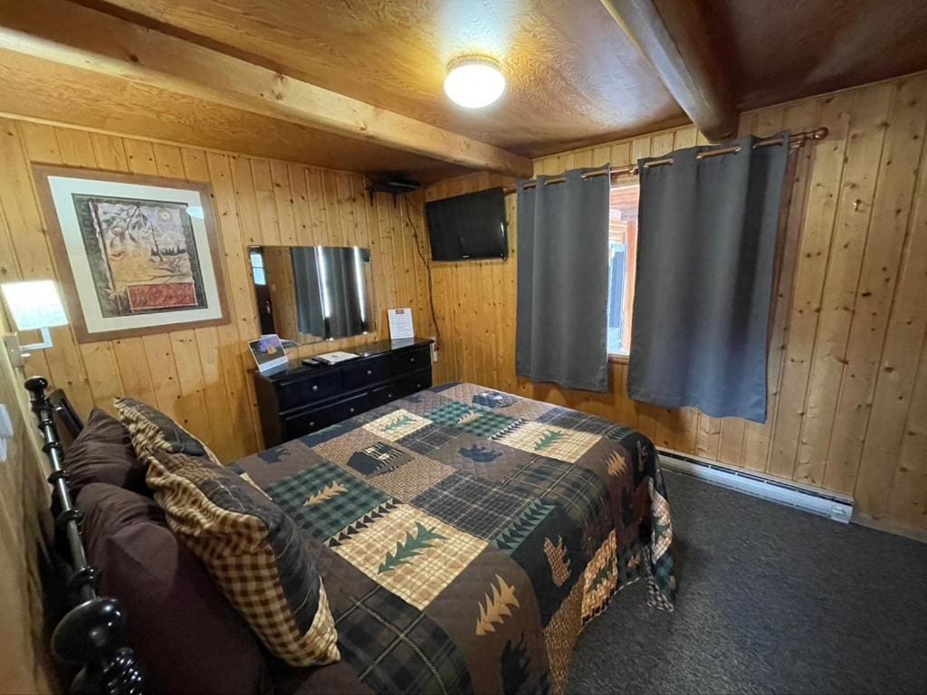 Two-Bedroom Suite room - Image 1