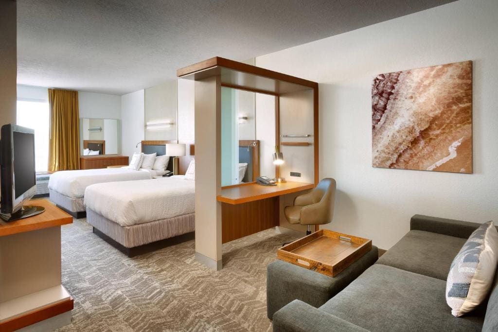 Queen Studio with Sofa Bed room - Image 1