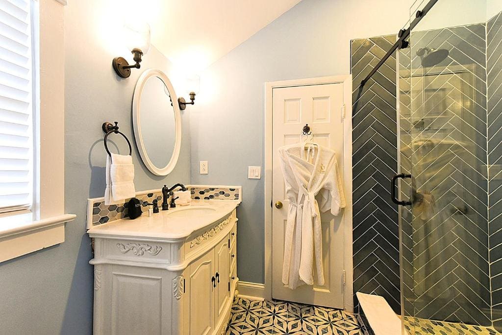Standard Queen Room - Casa De Solana room - Image 1