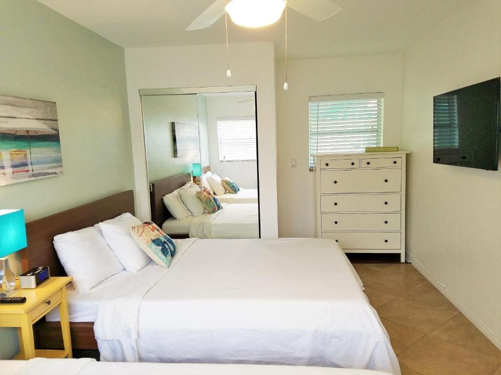 Grand Pool Side Suite Two Double Beds room - Image 1