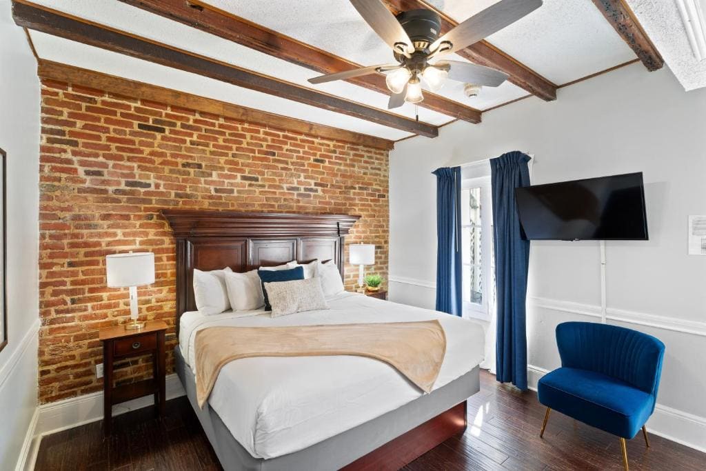 Classic King Room room - Image 3