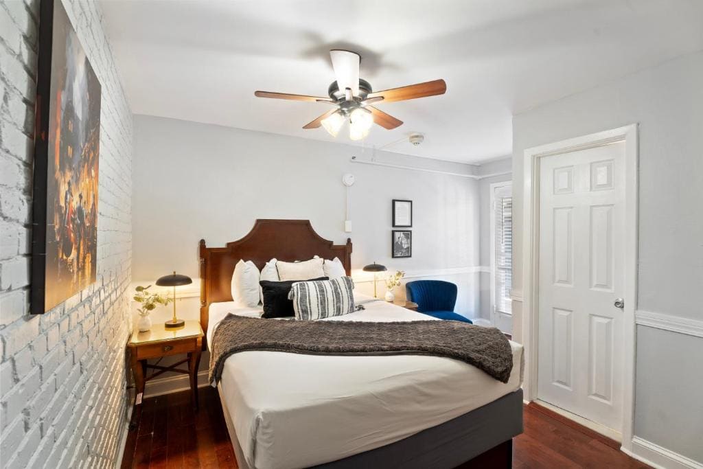 Standard Room with One Double Bed room - Image 2