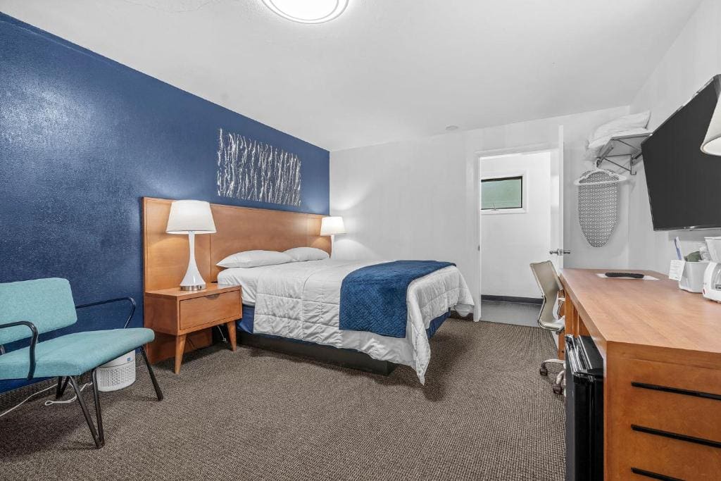 Queen Room room - Image 1