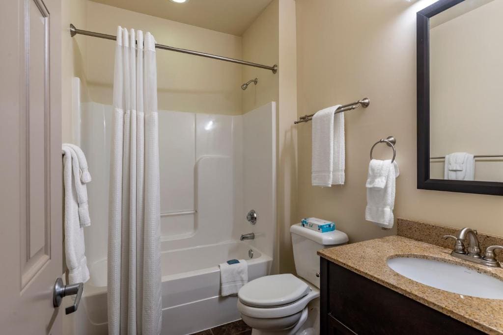 Luxury Suite room - Image 3