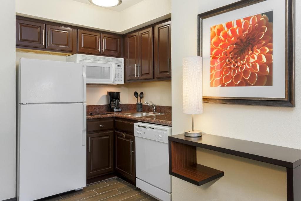 King Studio Suite room - Image 2