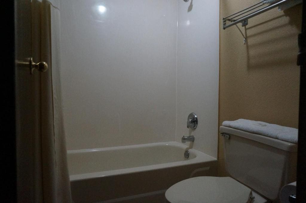 Double Room with Two Double Beds room - Image 1