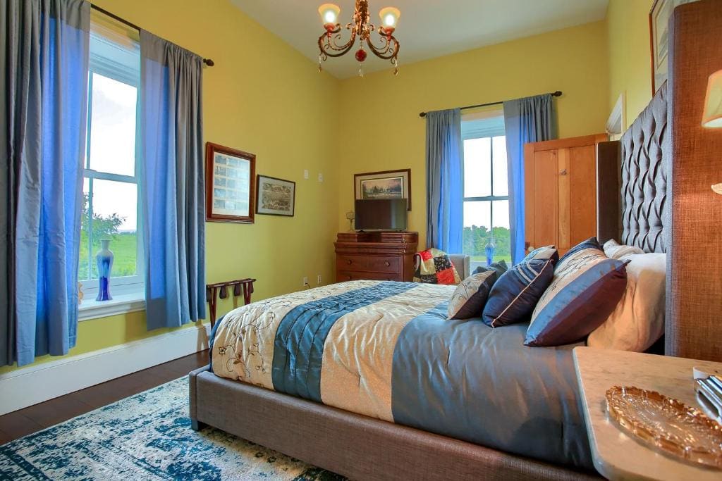 Queen Room with Pool View room - Image 2