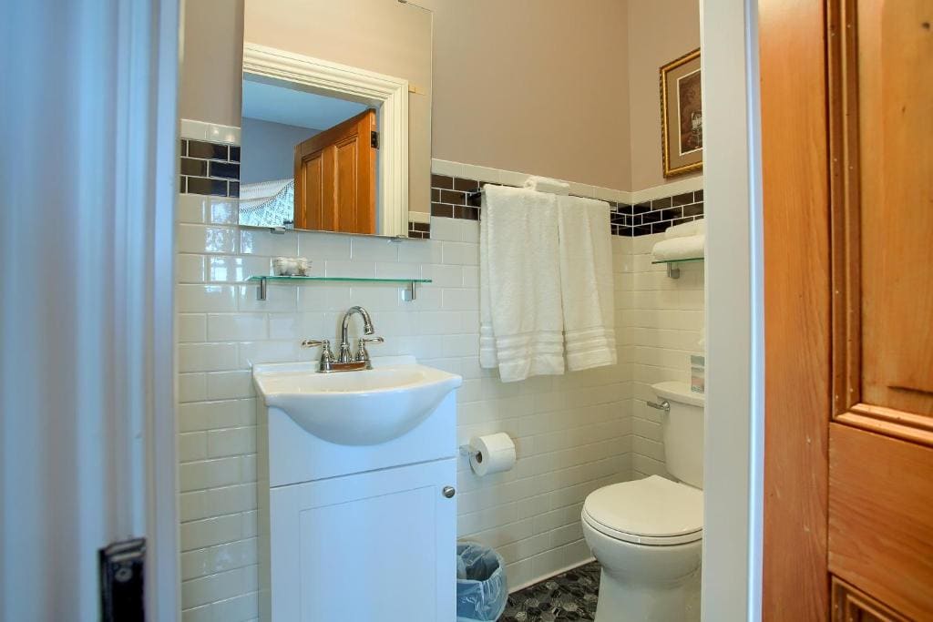 Queen Room room - Image 1