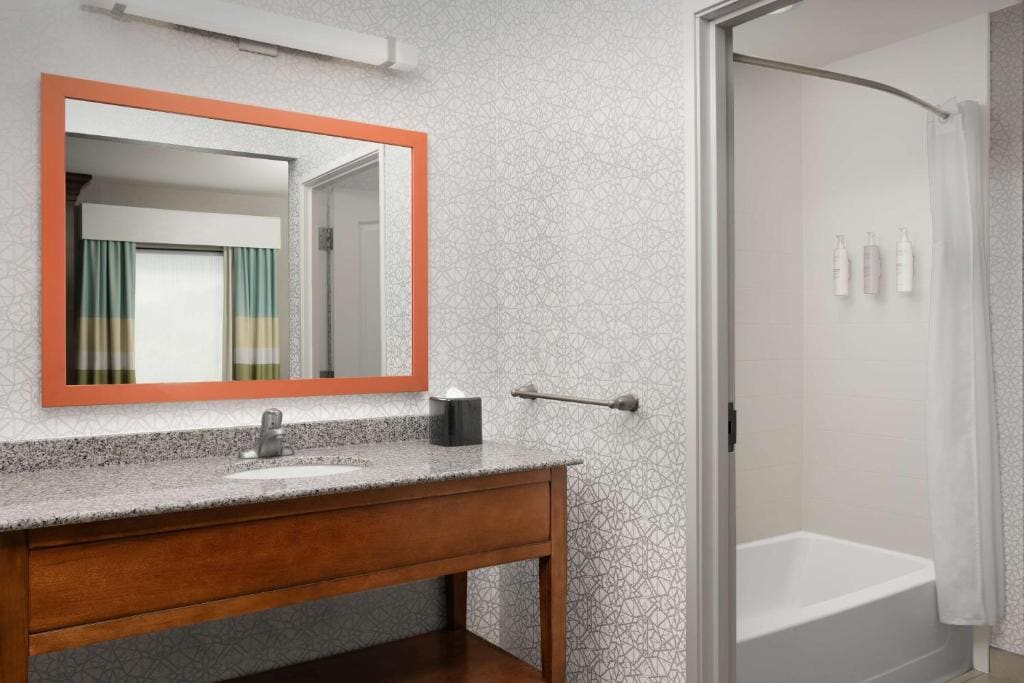 King Studio Suite - Non-Smoking room - Image 1