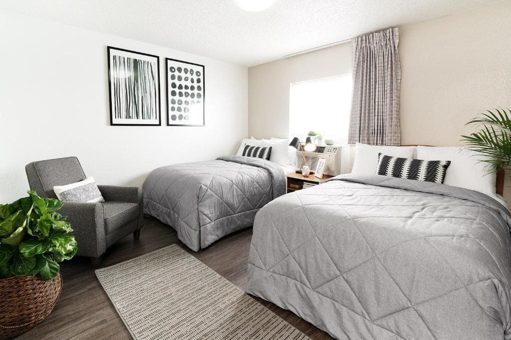 Premium - 2 Full Bed Studio w/ Kitchen room - Image 1