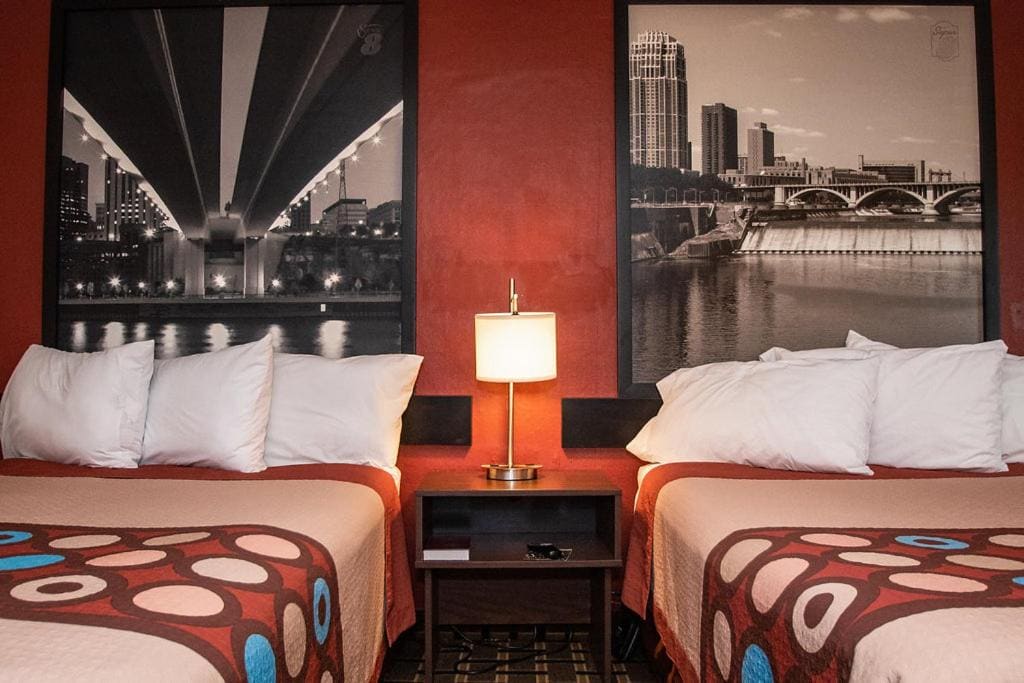 Double Room with Two Double Beds - Smoking room - Image 1
