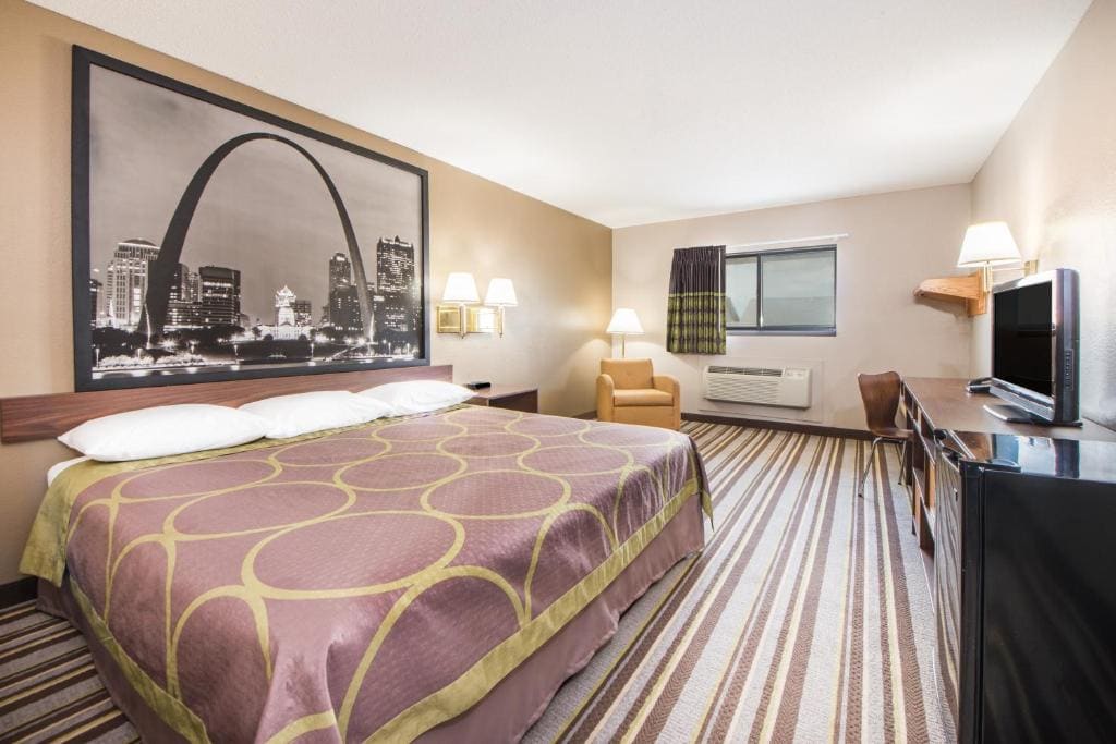 King Room - Non-Smoking room - Image 1