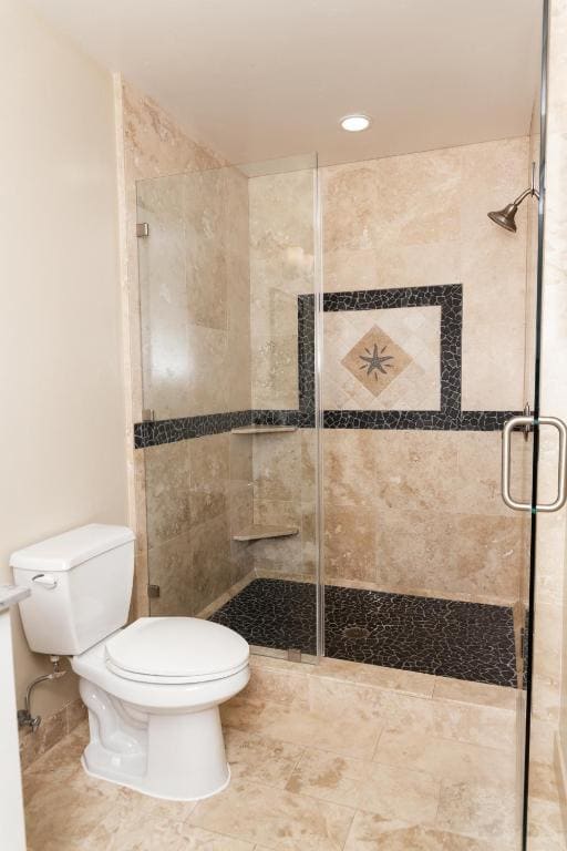 Queen Room with Balcony room - Image 2