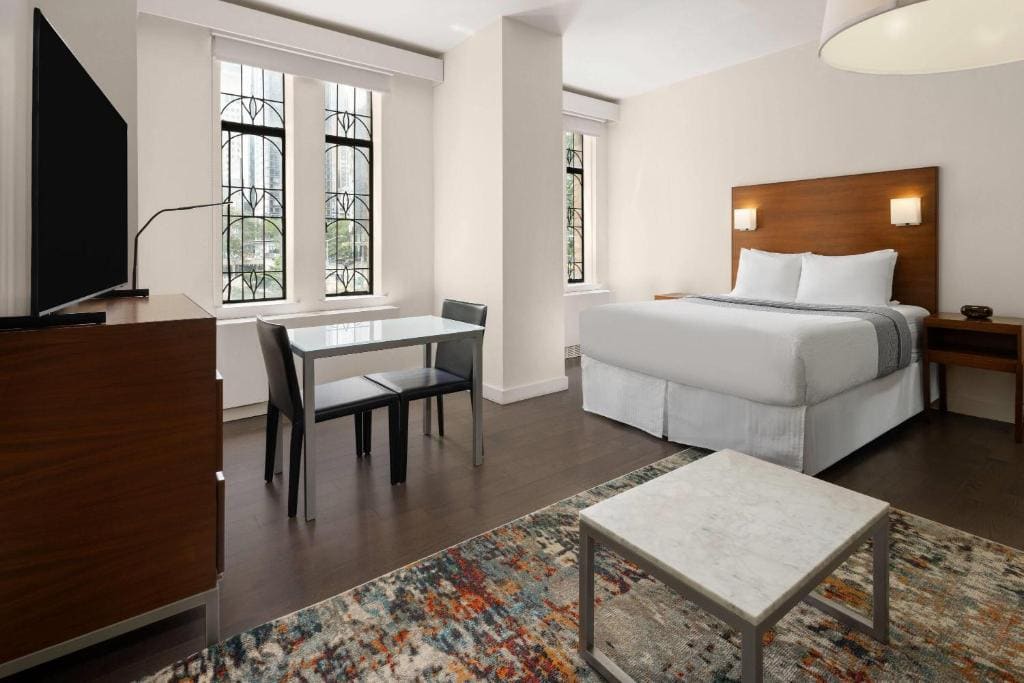 1 Queen Bed, Wellness Studio Apartment, Non-Smoking room - Image 1