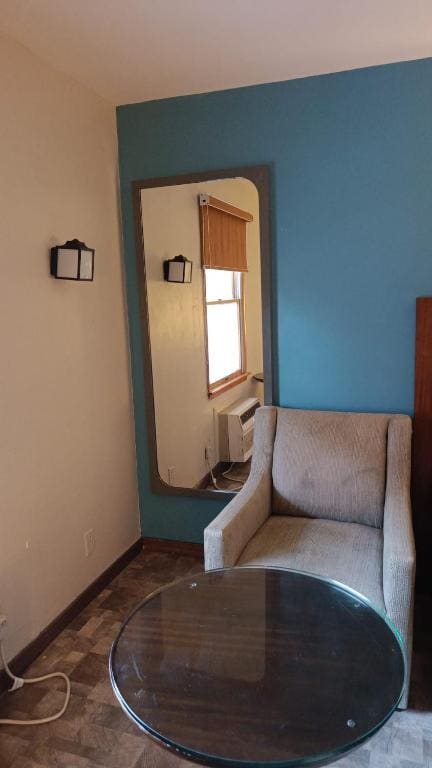 Double Room with Two Double Beds - Non-Smoking room - Image 1