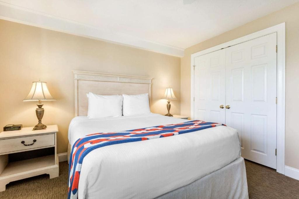 Standard Queen Room - Non-Smoking room - Image 2