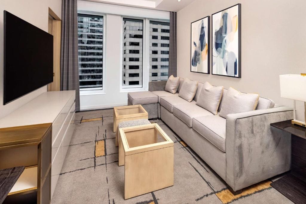 One-Bedroom King Suite with Sofa Bed room - Image 3