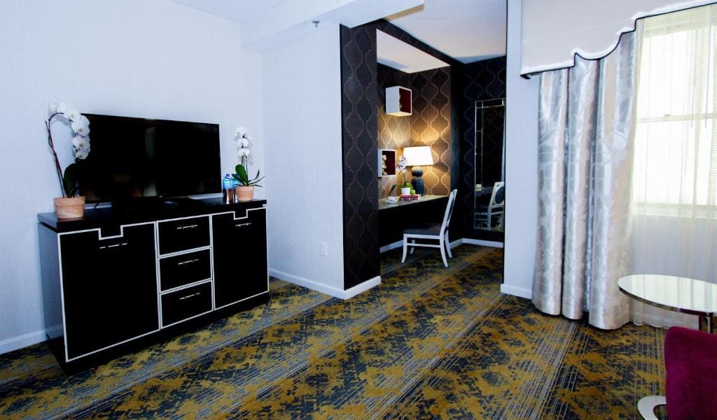 Junior Suite King room - Image 3