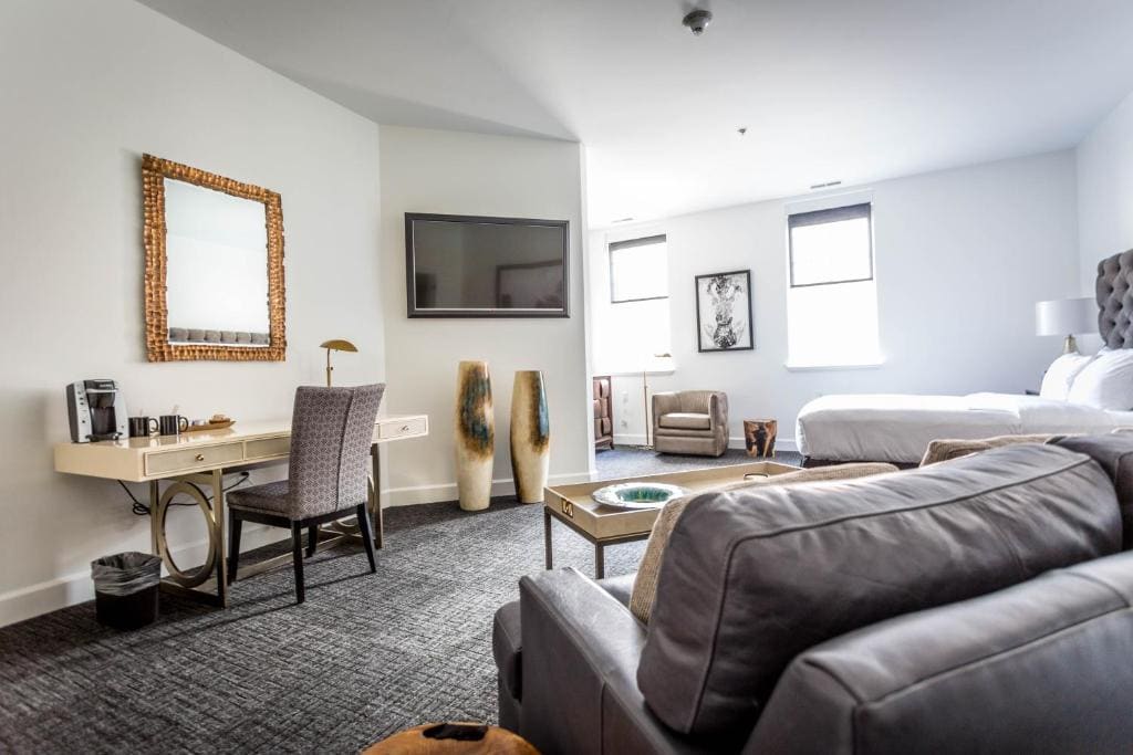 King Suite room - Image 1