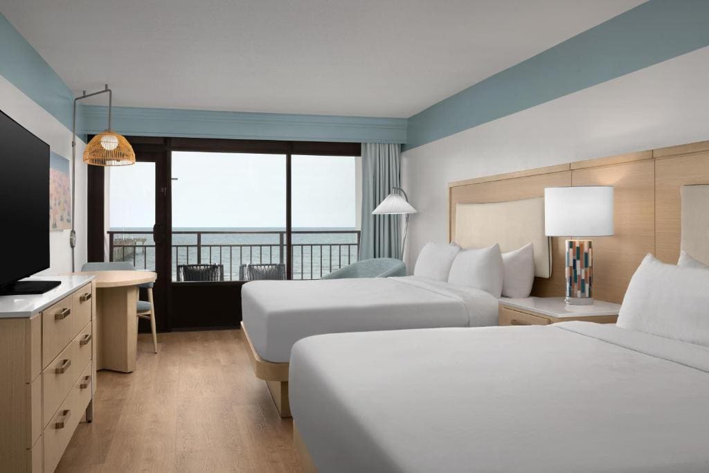 King Room with Two King Beds and Ocean View room - Image 3