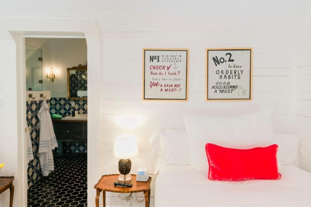 Deluxe Double or Twin Room room - Image 2