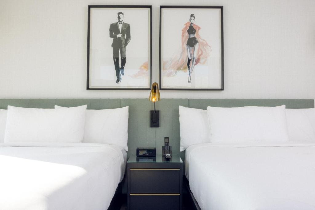Courtyard Double Queen room - Image 1