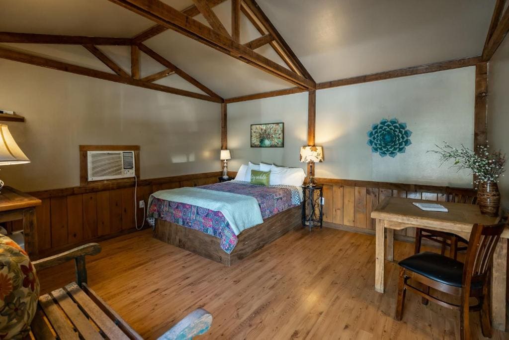 Queen Studio room - Image 1