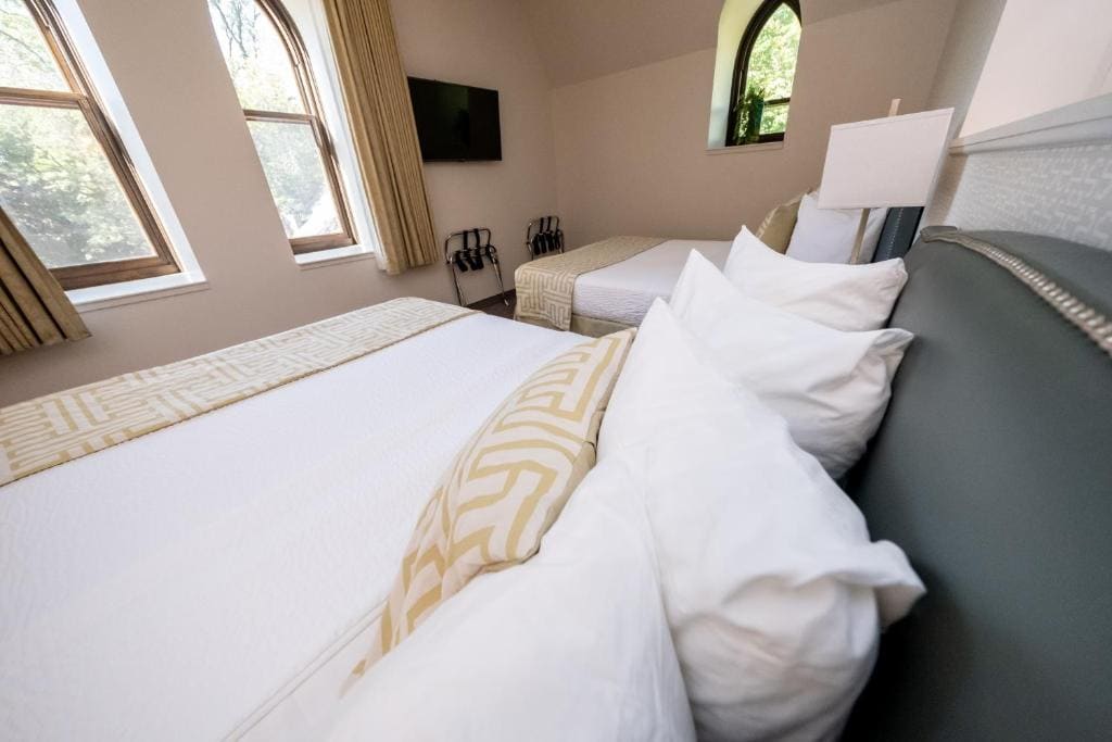 Queen Room room - Image 3
