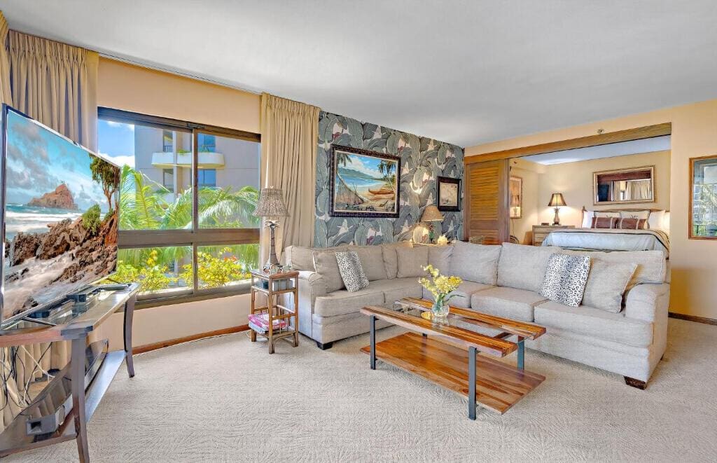 Two-Bedroom Superior Suite with Ocean View room - Image 3