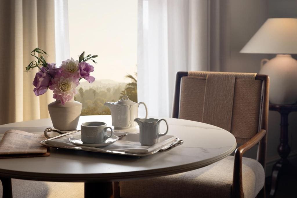 Executive Club King Room room - Image 1
