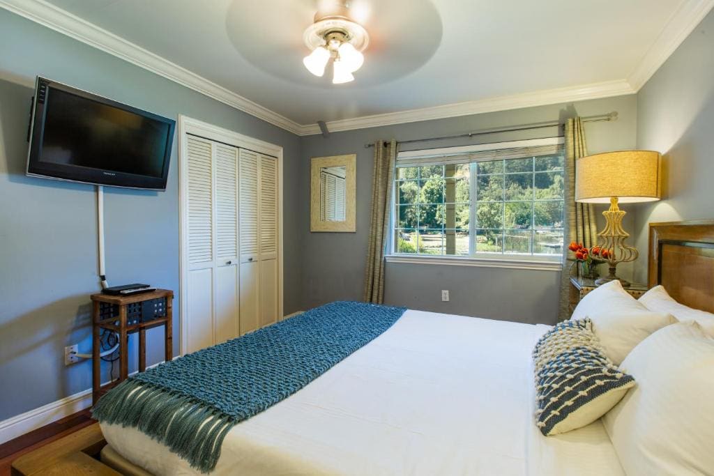 Executive Suite room - Image 2