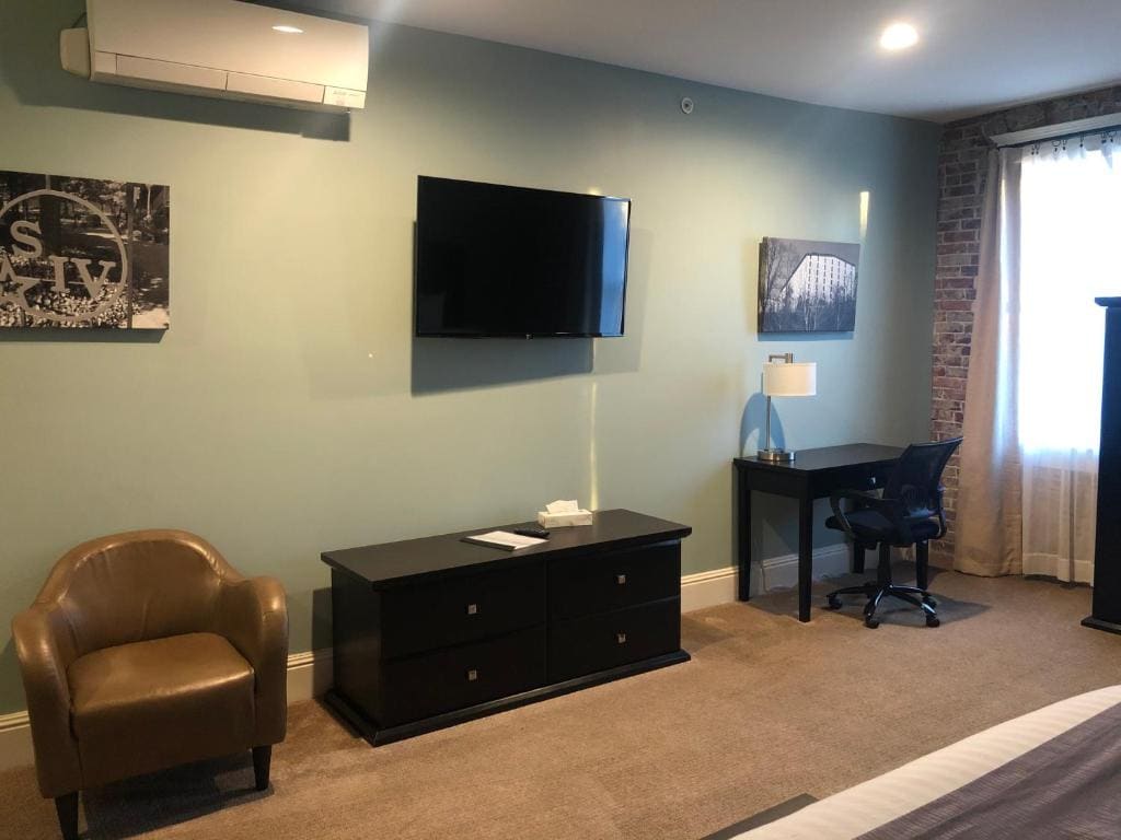 Standard Double Suite room - Image 3