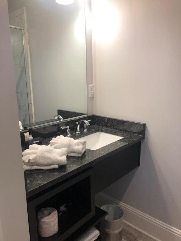 Standard Suite room - Image 1