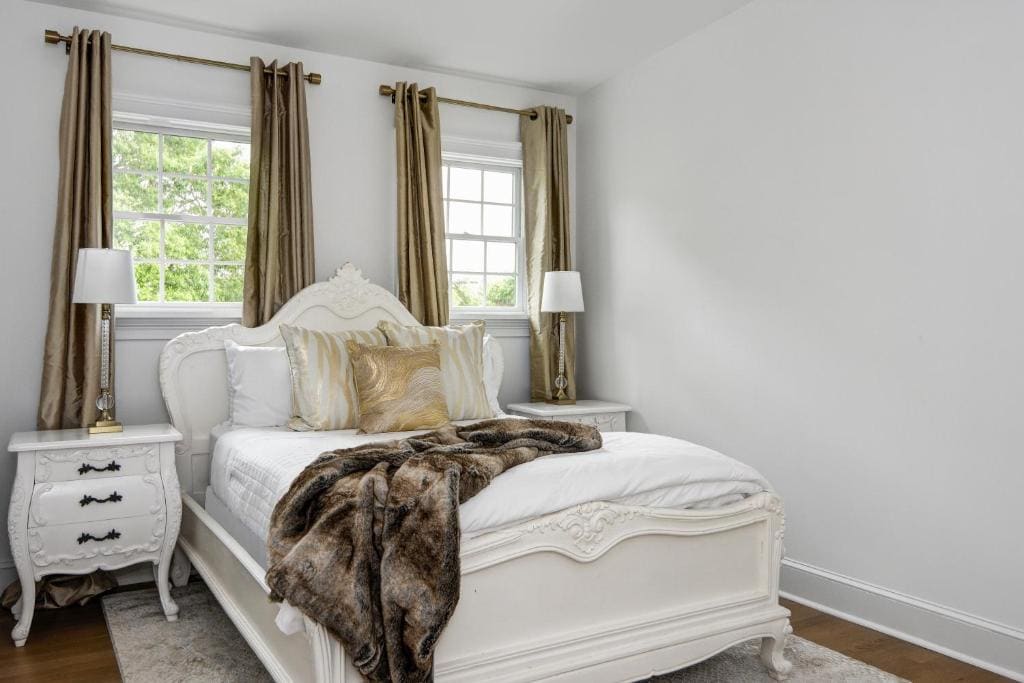 Queen Room room - Image 2