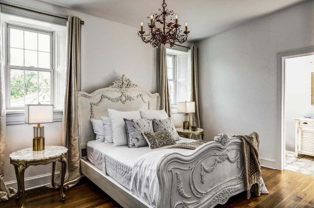Superior Queen Room room - Image 2