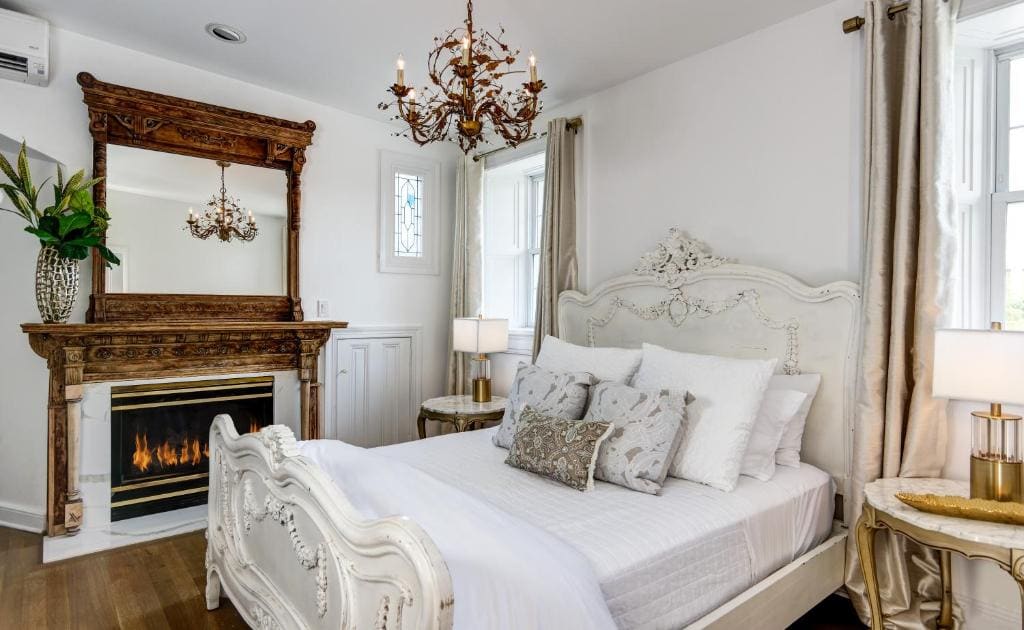 Superior Queen Room room - Image 3
