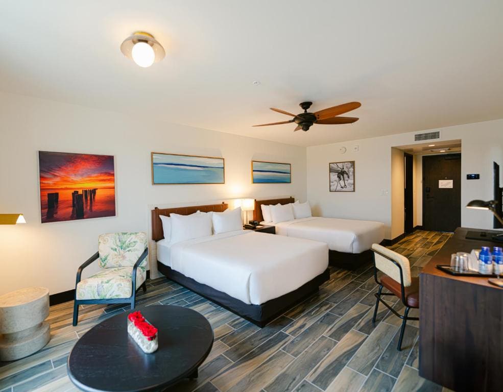 Queen Room with Two Queen Beds - Disability Access room - Image 1