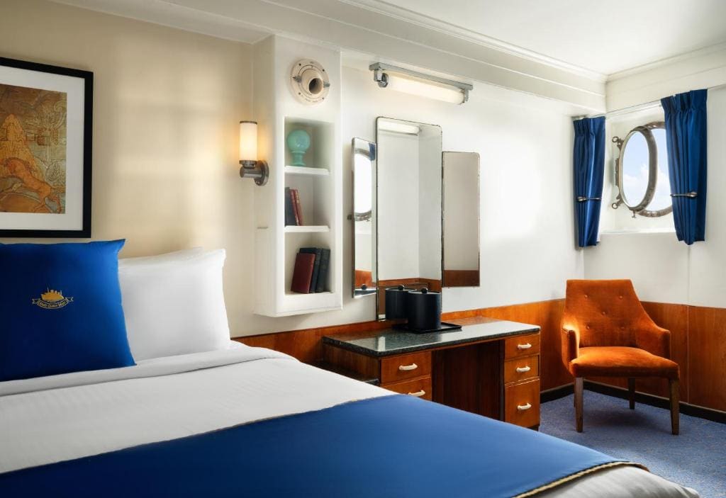 Portside Standard King room - Image 1