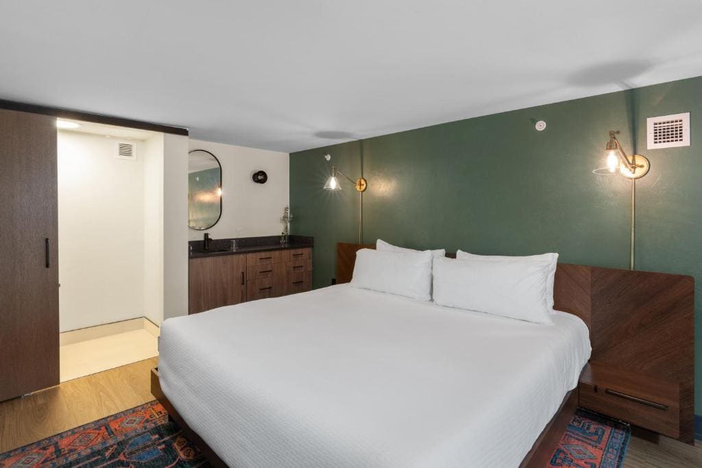 Loft room - Image 1
