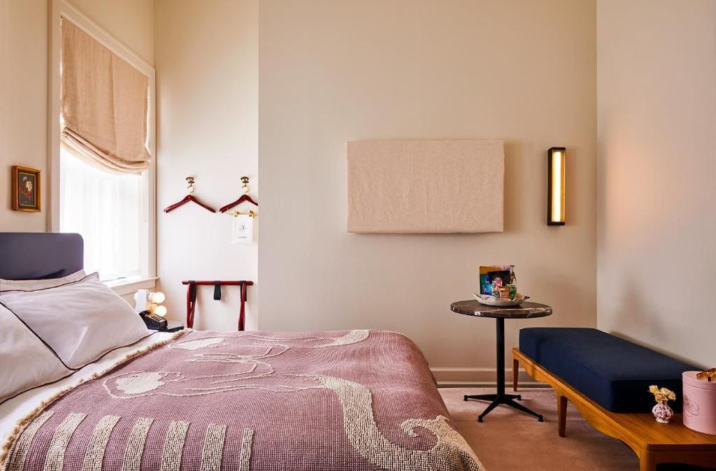 Queen Studio room - Image 1